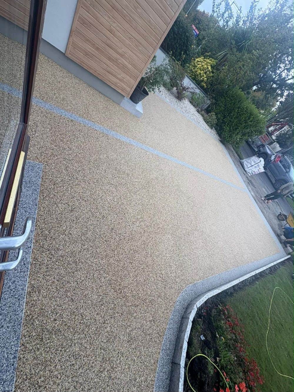 Resin side access path